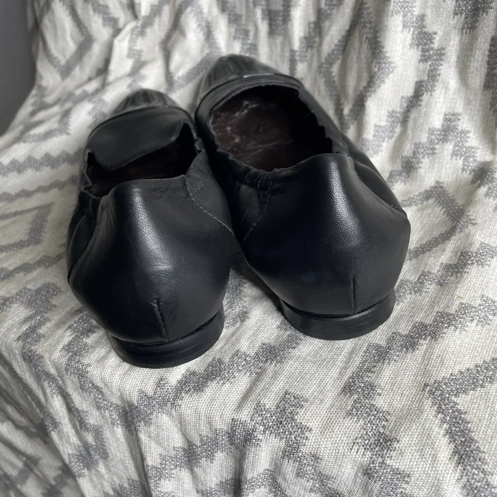 AGL Attilio Giusti Leombruni Ballet Flat 38.5 Black Leather Shoe Cap Toe Italy‎